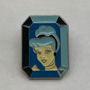 Disney Parks Princess Cinderella Gem Blue Hidden Mickey 2008 Lapel Pin